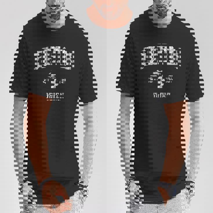 Burton ミシガン州ミシガン州ヴィンテージアスレチックスポーツデザイン Tシャツ 面白い贈り物