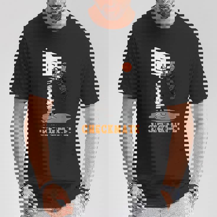 Checkmate Pawn Defeat King In Basketball チェスtシャツ Tシャツ 面白い贈り物