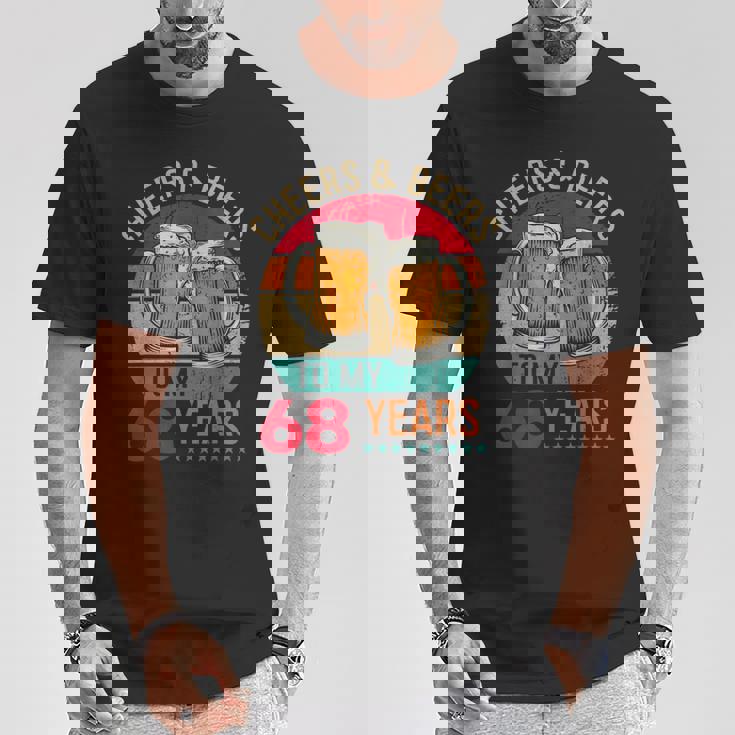Cheers & Beers To 68 Years 68 Birthday 68Th Bday Men Tシャツ 面白い贈り物