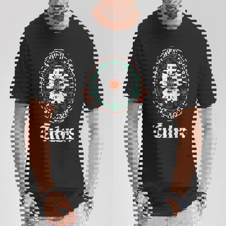 Tudor Kings、Queens Monarchs Of English History Rose Tシャツ 面白い贈り物