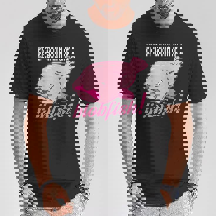 Keepmiling Like A Blobfish デザイン ブログフィッシュファン向け Tシャツ 面白い贈り物