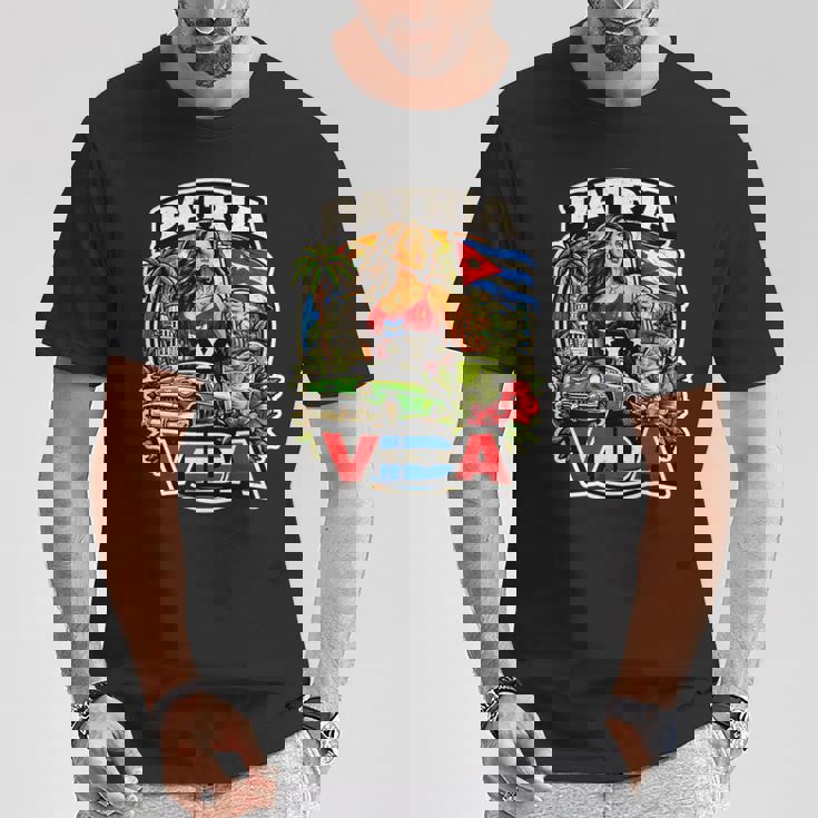 Libertad Make Cuba Great Again 地図 政治 自由 自由 Tシャツ 面白い贈り物