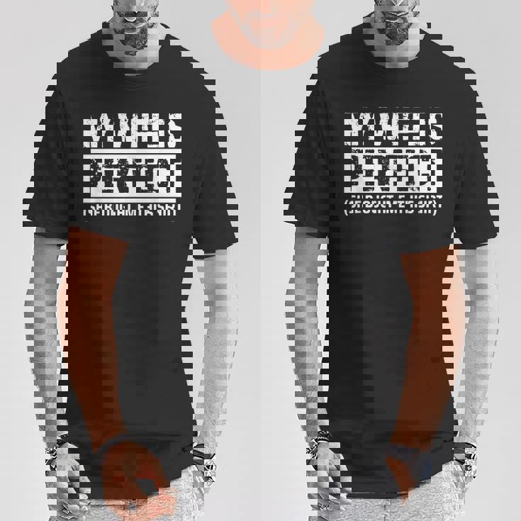 My Wife Is Perfecthe Bought Me This Husband Tシャツ 面白い贈り物