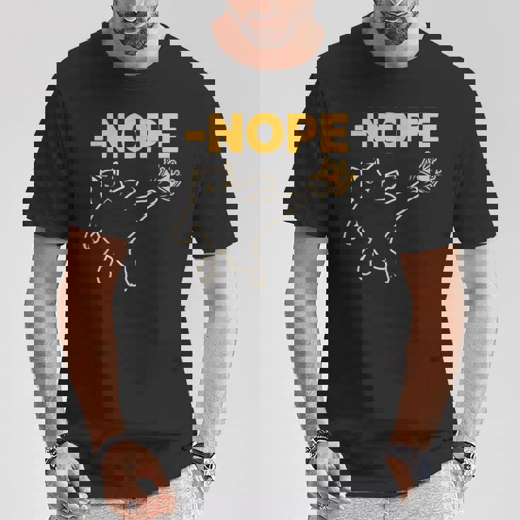 No Kings In America レトロ エッジの効いた抗議 Tシャツ 面白い贈り物