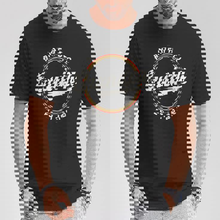 Promoted To Grandpa 2026 oon To Be Grandpa Est 2026 Tシャツ 面白い贈り物