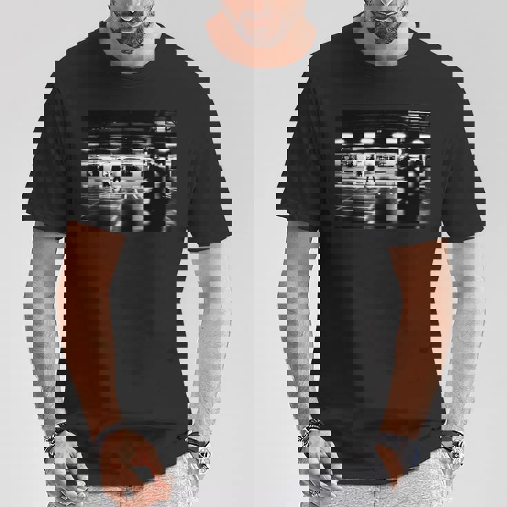 Urban Motion Monochrometreet Photography Tシャツ 面白い贈り物