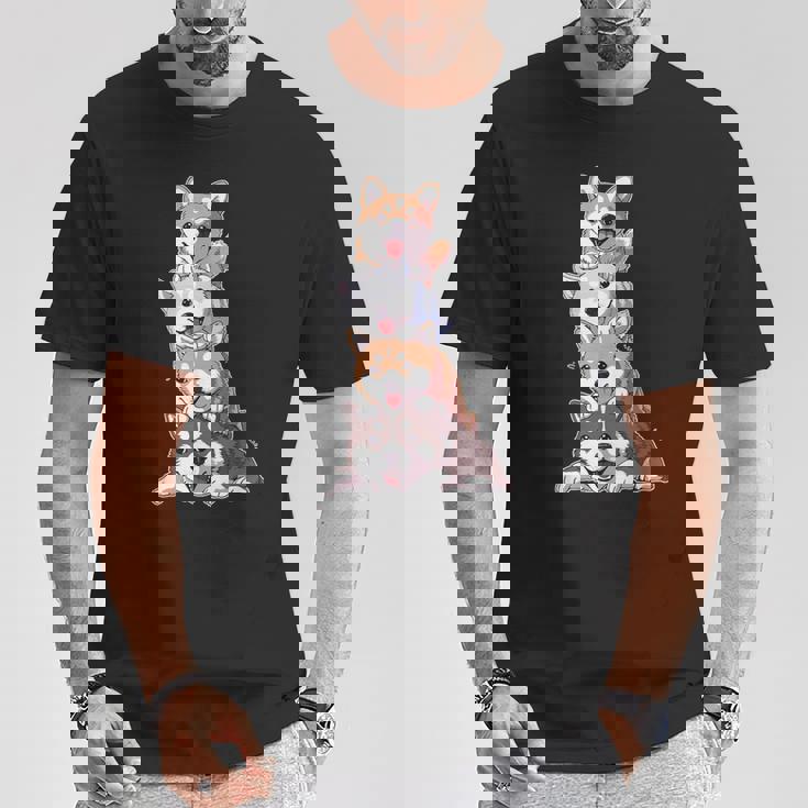 かわいい秋田犬が重ねて重ねられています Tシャツ 面白い贈り物