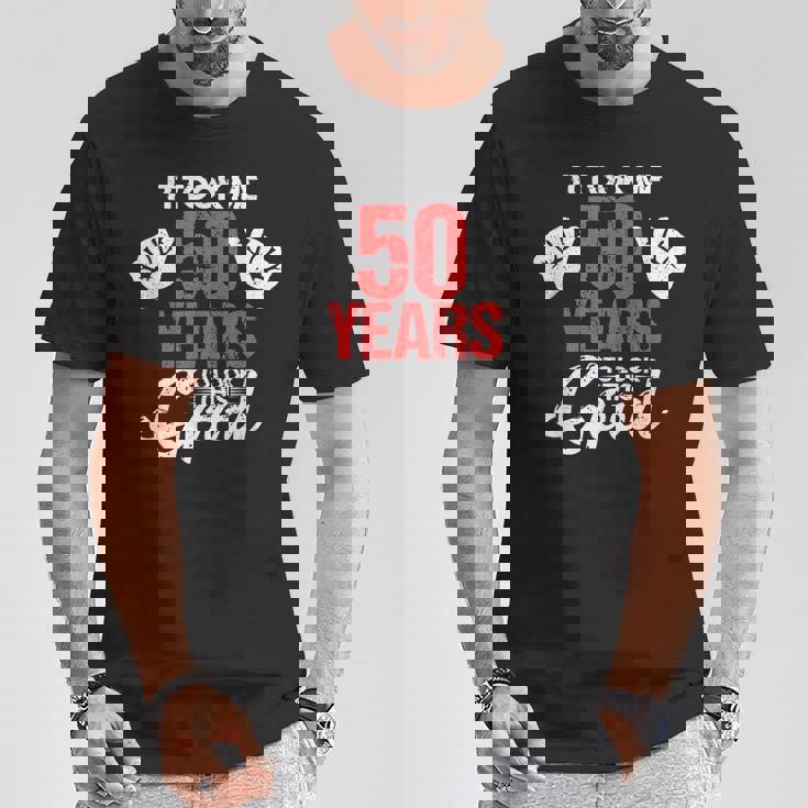 この素敵な50歳の誕生日を面白く見せるのに50年かかりました Tシャツ 面白い贈り物