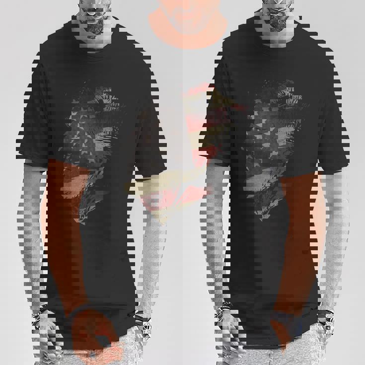 アメリカ国旗 ドナルド・トランプ 大統領のシルエット Tシャツ 面白い贈り物