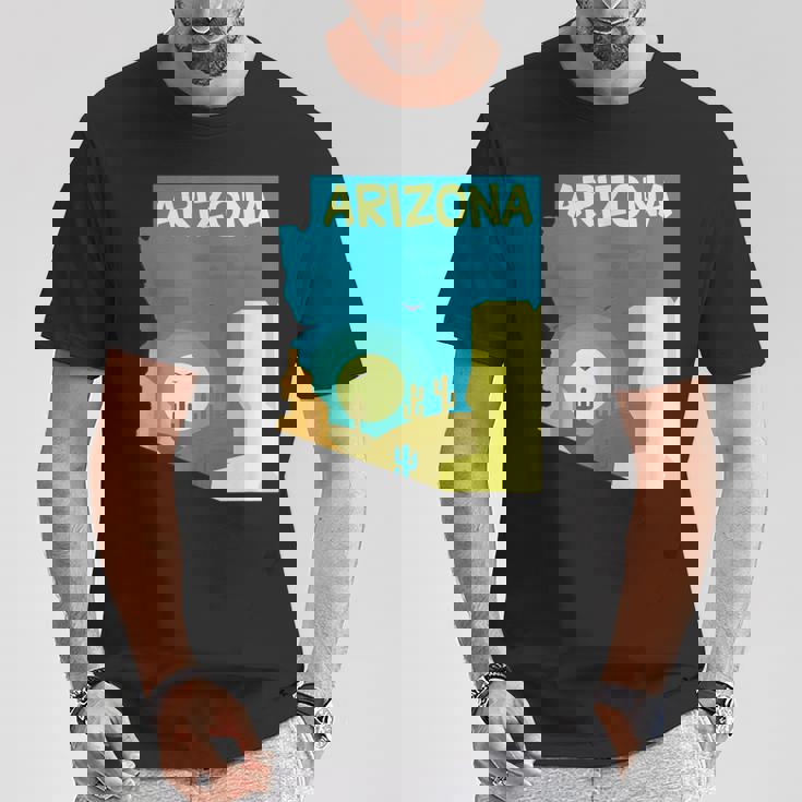 アリゾナ州の地図、モダンな抽象的なアリゾナ砂漠、サボテン Tシャツ 面白い贈り物