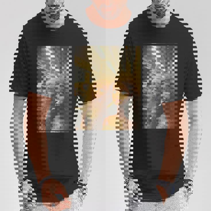 アンティーク調のドールフェイスミーム Tシャツ 面白い贈り物