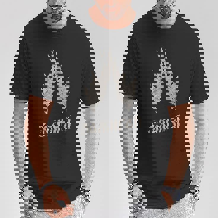 オカルト滞在ライトロシア語キリルゴシックバーニング教会グリム Tシャツ 面白い贈り物