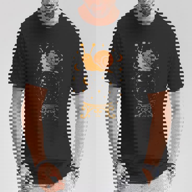 クリスタルボールスターのカタツムリ Tシャツ 面白い贈り物