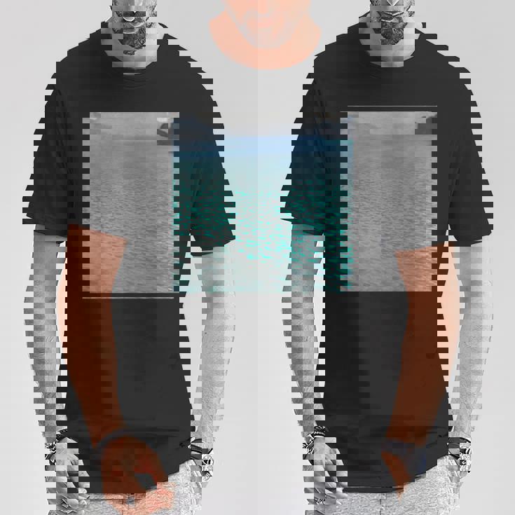 グスタフ・クリムトによるアターゼー 1900 Tシャツ 面白い贈り物