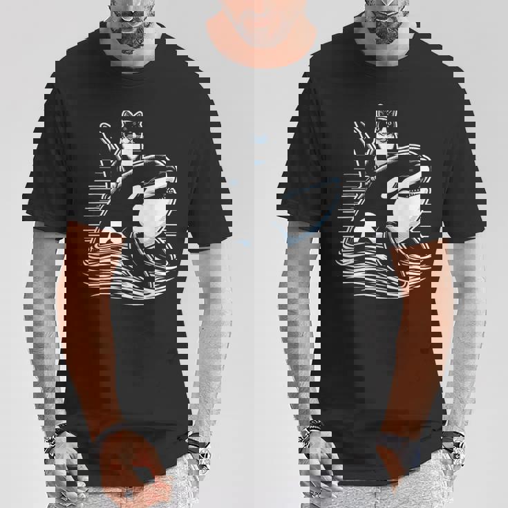 シャチに乗る猫 ファニー Tシャツ 面白い贈り物