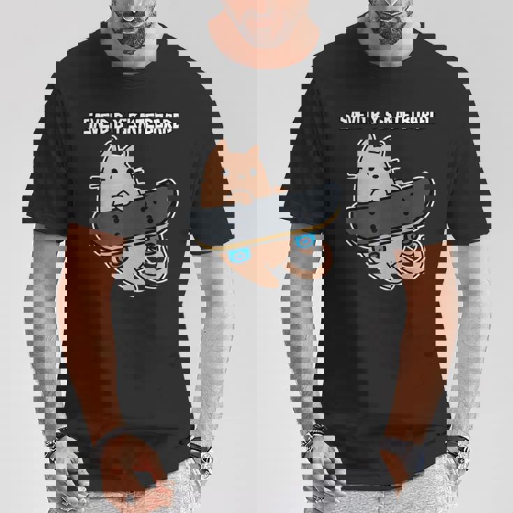 スケートボード猫sk8スケートボードで保存 Tシャツ 面白い贈り物