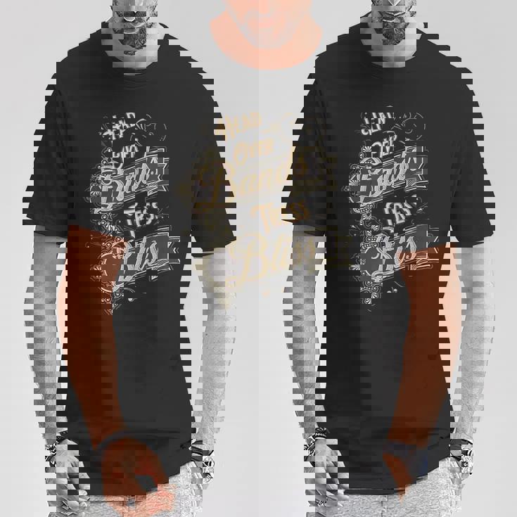 バンドと髪のユーモアで魅せるスタイル表現 Tシャツ 面白い贈り物