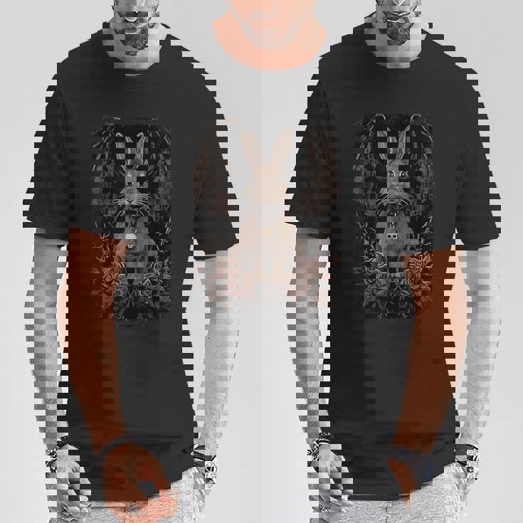ファンタジーゴシックうさぎ 羽とドクロ Tシャツ 面白い贈り物