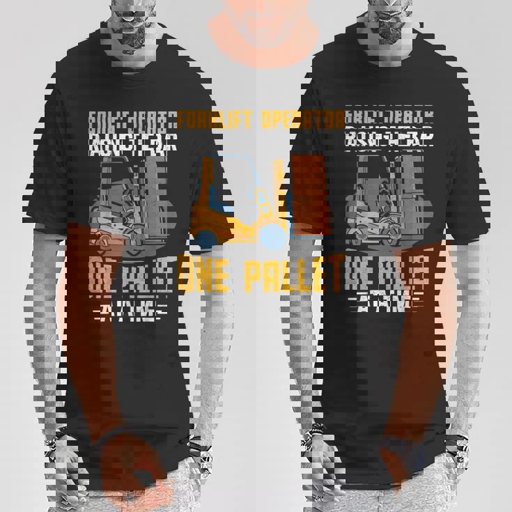 フォークリフト オペレーター レイジングバー パレット フォークリフトドライバー Tシャツ 面白い贈り物