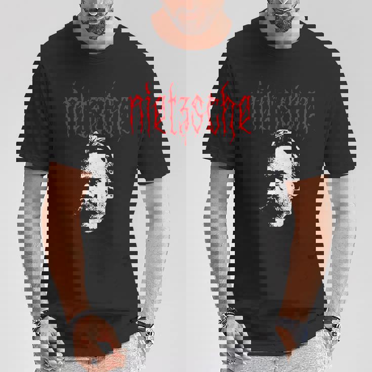 フリードリヒ・ニーチェ-金属の哲学者の設計 Tシャツ 面白い贈り物
