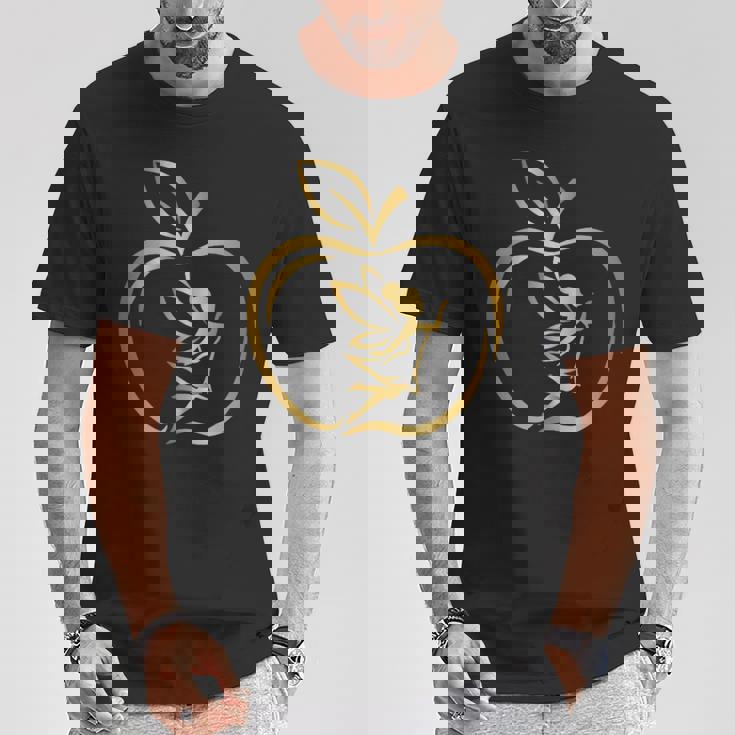 フルーツりんごフレーム 妖精のシルエット ラインアート イラスト 曲線 オリジナルデザイン リンゴ好き フルーツ Tシャツ 面白い贈り物