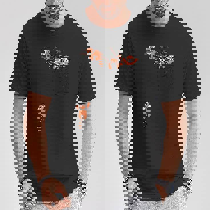 ポケットシリーズ かわいいレッサーパンダ くまの遊び 長袖tシャツ Tシャツ 面白い贈り物