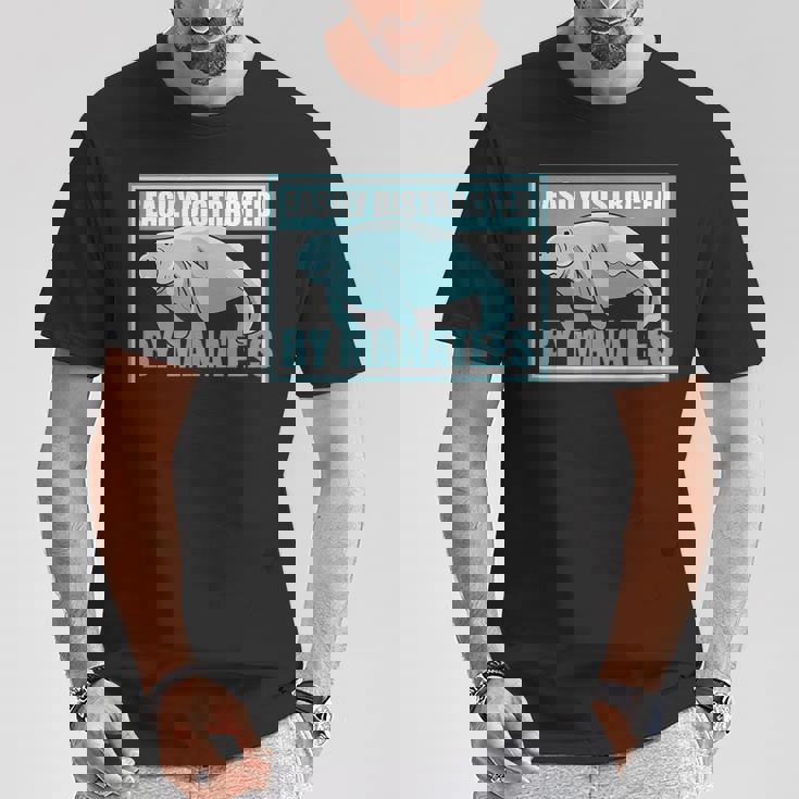 マナティーに気を取られる かわいいマナティー 面白い 海の動物 Tシャツ 面白い贈り物