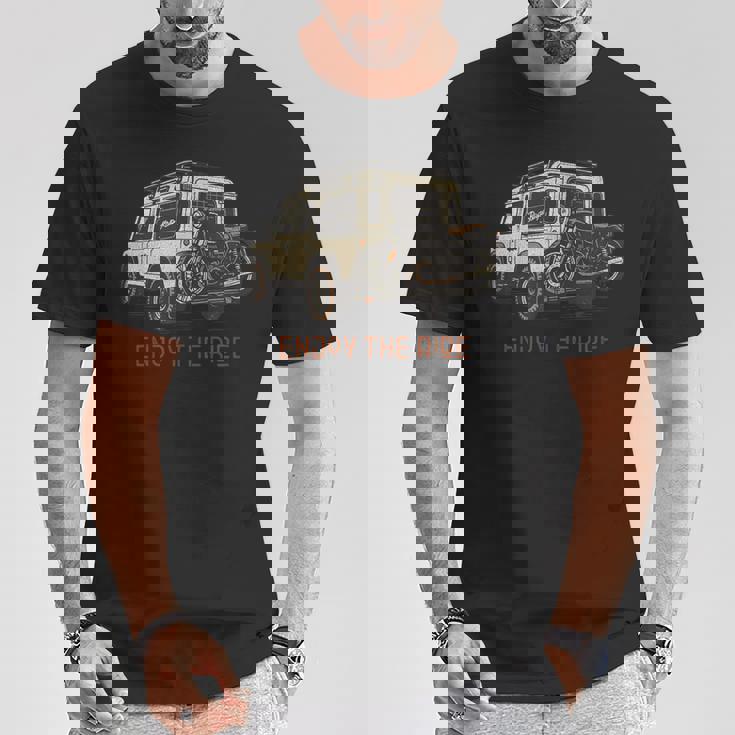 ヴィンテージ オフロード アドベンチャー ロードトリップ バイク イラストレーション Tシャツ 面白い贈り物