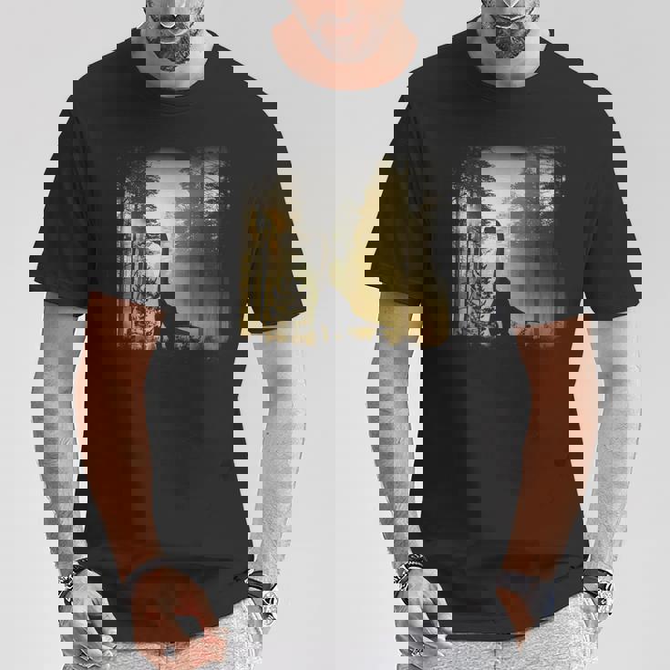 夜明けの竜脚類恐竜の森 リアルなグラフィックデザイン Tシャツ 面白い贈り物