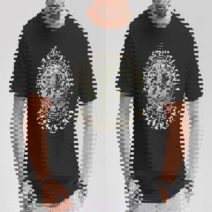 山岳狂気ラブクラフトハイキングとクトゥルフ・ミスカトニック Tシャツ 面白い贈り物