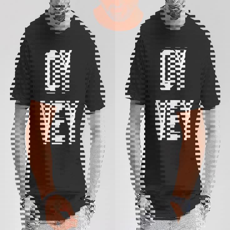 愉快なユダヤ人ユーモア Oyey ジディッシュ イスラエル ヘブライ語 ハヌカー Tシャツ 面白い贈り物