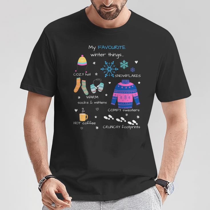 私のお気に入りの冬のものは、居心地の良い帽子、雪の結晶、ホットコーヒーです。 長袖tシャツ Tシャツ 面白い贈り物