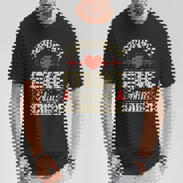 私は脳卒中を生き延びました何も私を怖がらせません-脳卒中の認識 Tシャツ 面白い贈り物