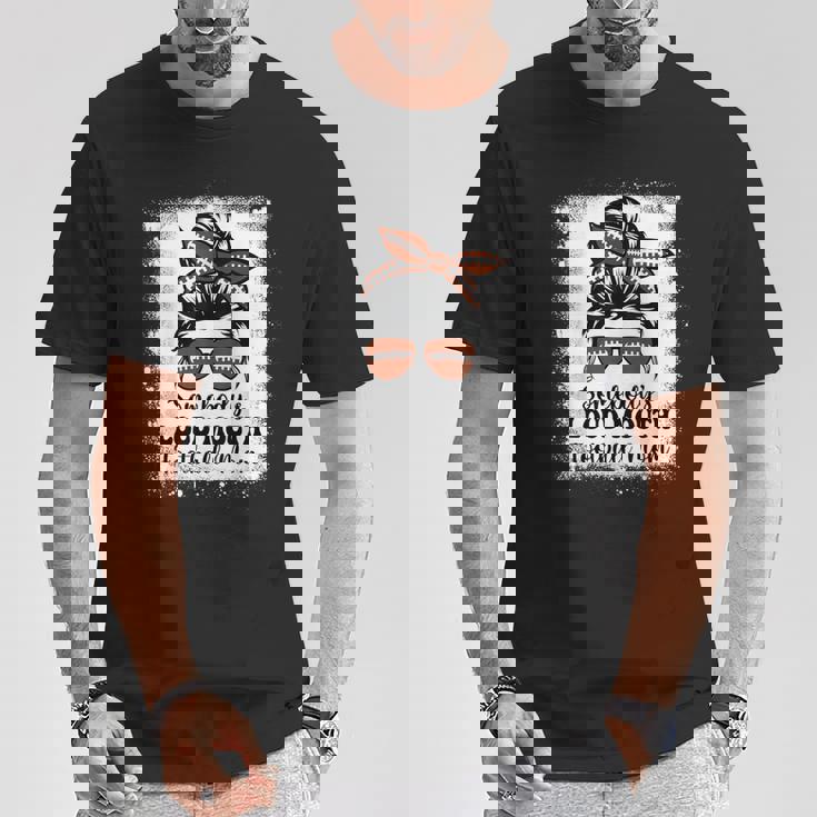 誰かのラウド・マウス・フットボール・マム・チアー・フットボール選手 Tシャツ 面白い贈り物