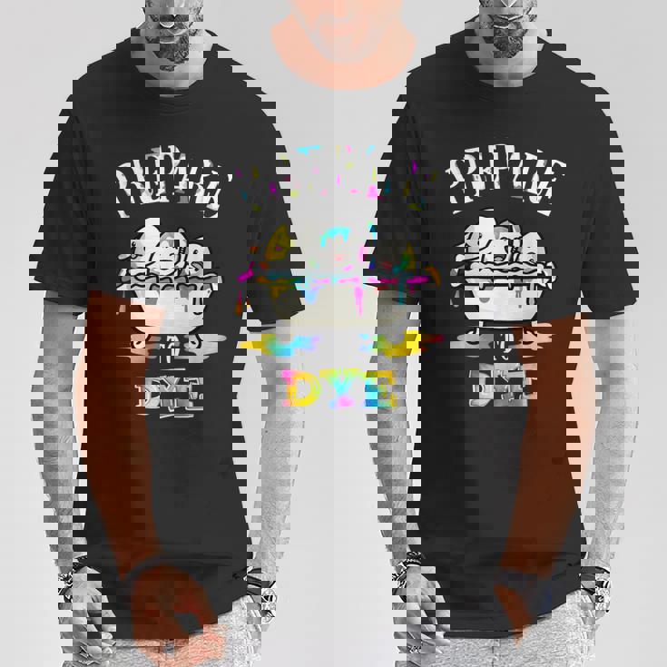 面白いイースターしゃれ。染める準備をする卵狩り。男性、女性、子供用。 Tシャツ 面白い贈り物