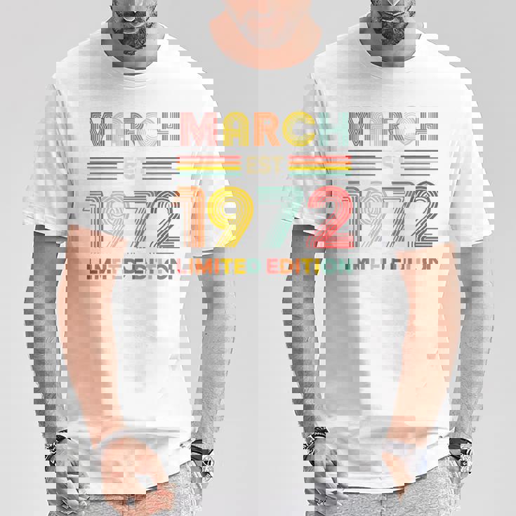 1972年3月日 誕生日 限定版 54歳 54歳 Tシャツ 面白い贈り物