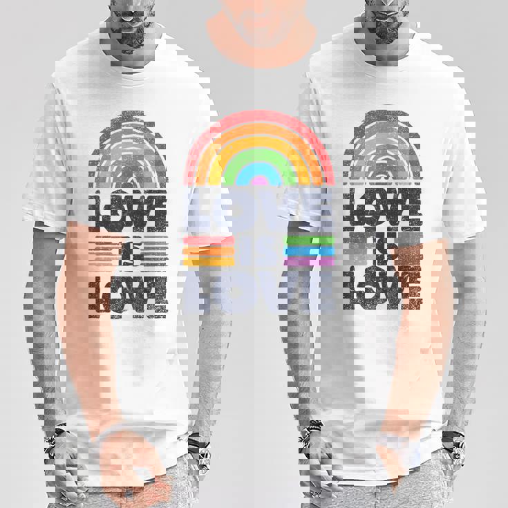 Lgbtq Love Is Love Gay Pride Lgbt Ally Rainbow Flagintage Tシャツ 面白い贈り物