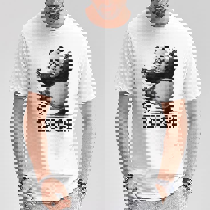 おもしろパンダ 動物 太極拳 格闘技 陰陽バランス Tシャツ 面白い贈り物