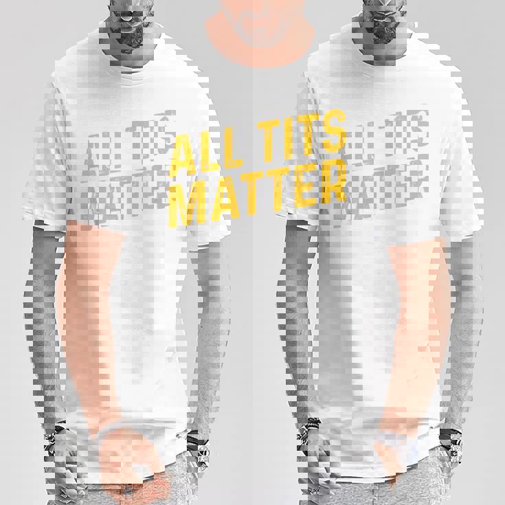 すべてのおっぱいは重要 Tシャツ 面白い贈り物