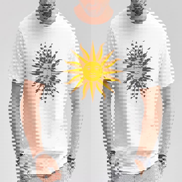 ウルグアイ ヘリテージ ヴィンテージ ウルグアイ人 5月の息子 Tシャツ 面白い贈り物