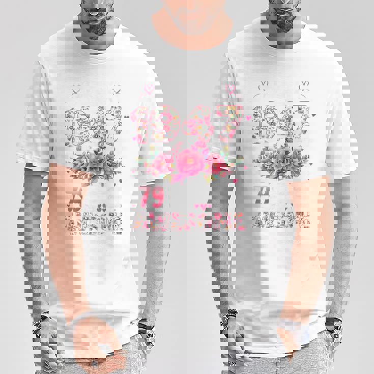 オンバック 79歳 1947年4月 花柄 79歳の誕生日 Tシャツ 面白い贈り物