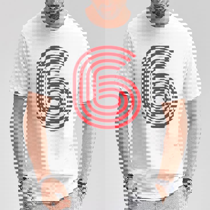 クールなレトロなレタリングジャージ、背番号6 6Eis Tシャツ 面白い贈り物