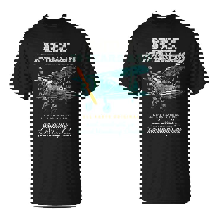 76年前に建てられた古いヴィンテージ飛行機76歳の誕生日男性。 Tシャツ