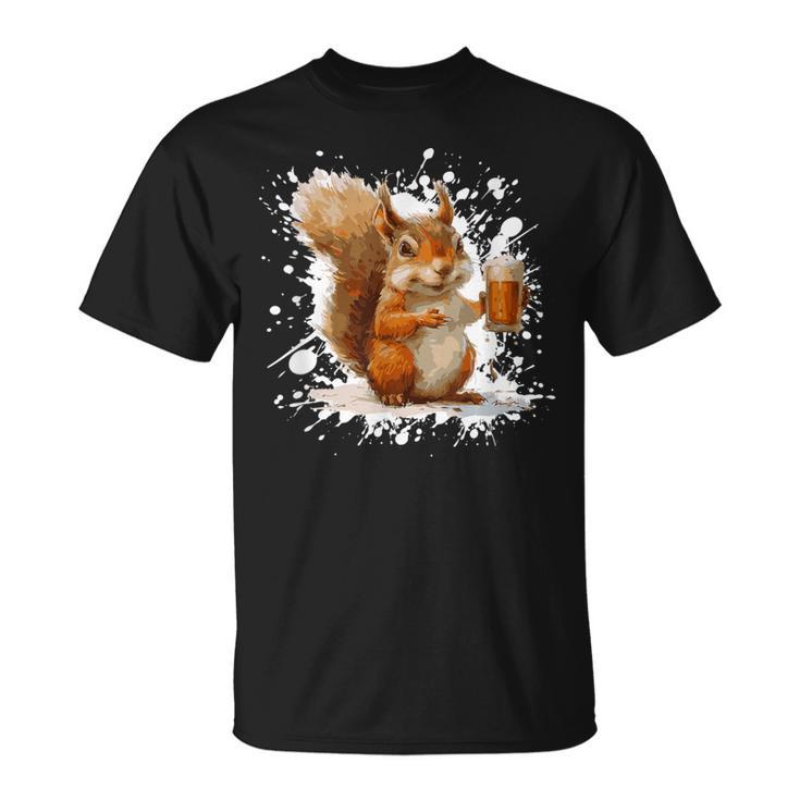 Écureuil Amusant Avec De La Bière T-Shirt