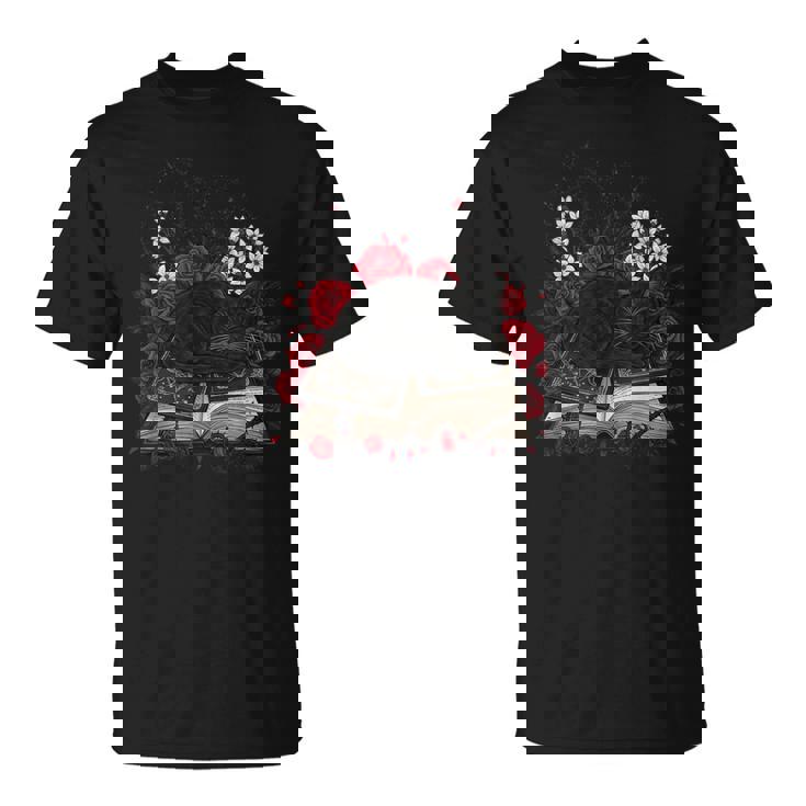 Gato Negro Durmiendo En Brujas Grimorio Con Rosas Espinas Camiseta unisex