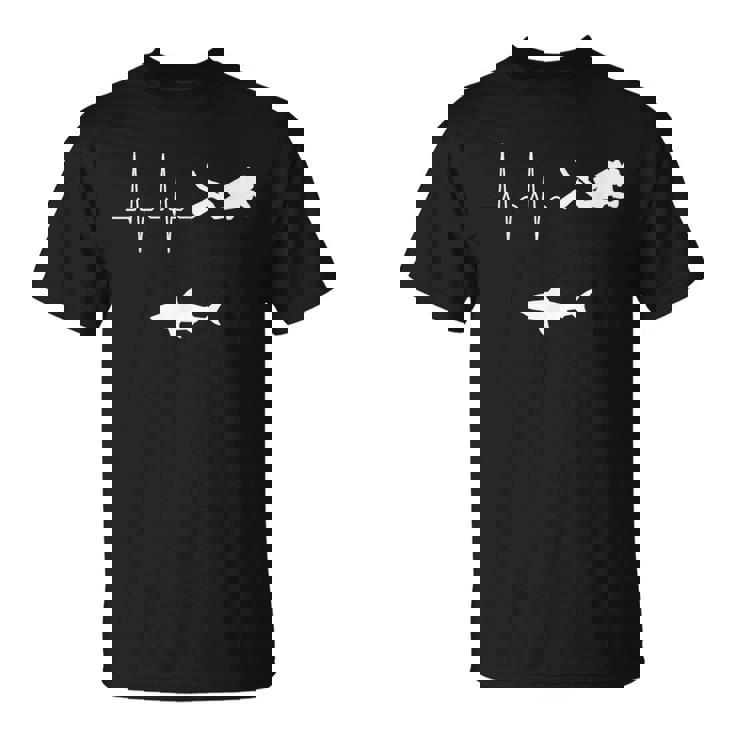 スキューバダイビングハートビート水中サメダイバー Tシャツ