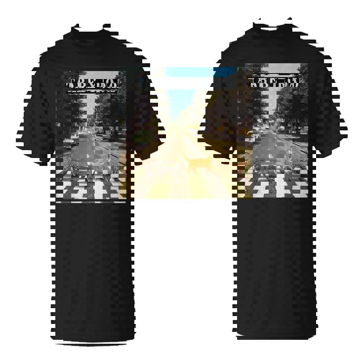 タビーロードクールタビーキャッツクロッシング Tシャツ