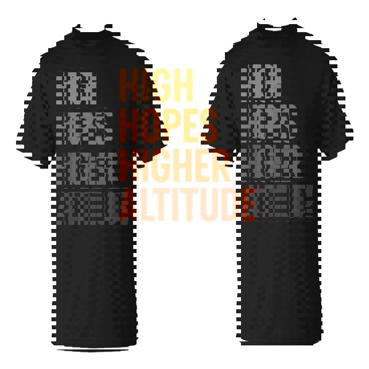 ハイ・ホープス 高地、楽しいインスピレーションロケット打ち上げ Tシャツ