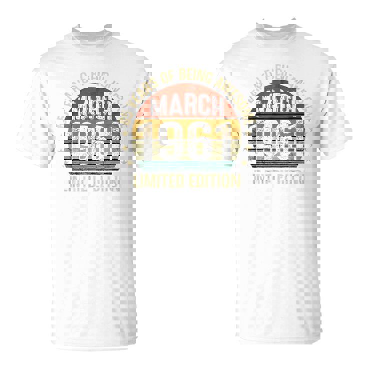 1961年3月の誕生日記念限定版ヴィンテージ65歳。 Tシャツ