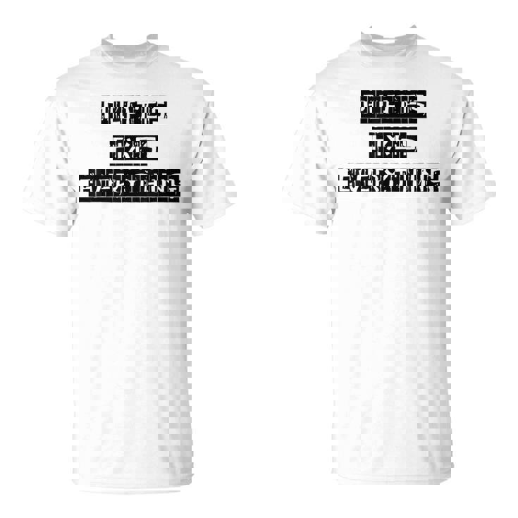 ピラティスは、女性と男性がピラティスを愛するすべてのものを修正します。 Tシャツ